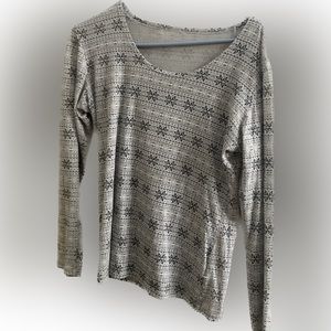 Under shirt for skiing, or cute light top